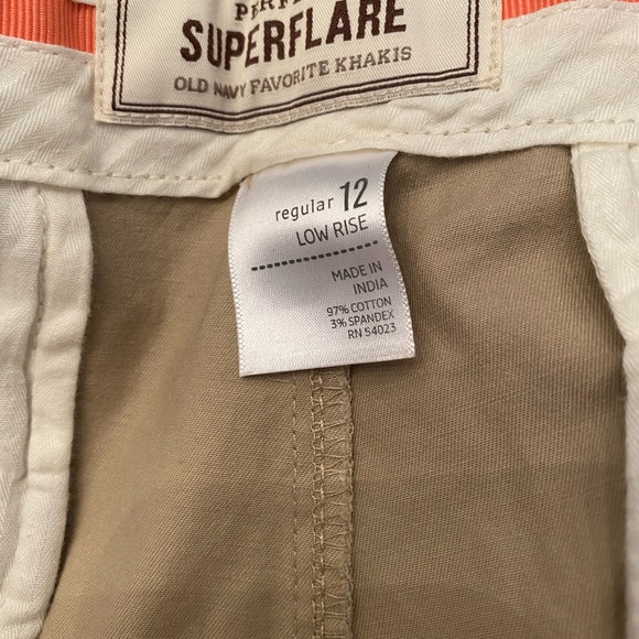 Old Navy Super Flare Style Khakis. - Picture 2 of 4